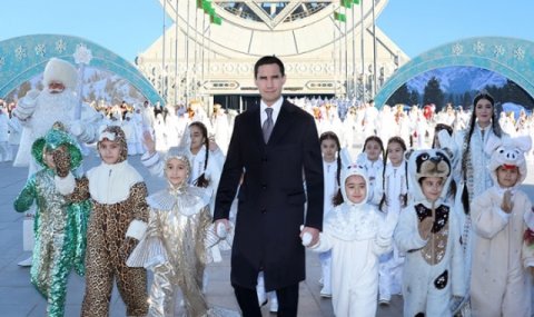 https://vestiabad.ru/news/2310/glava-turkmenistana-prinyal-uchastie-v-novogodnih-torzhestvah