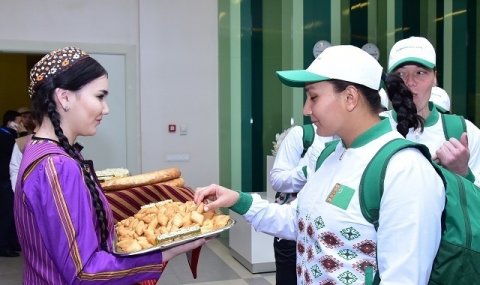 https://vestiabad.ru/news/1887/borcy-turkmenistana-pokazhut-masterstvo-i-tehniki-nacionalnyh-shkol-na-chempionate-mira-po-kurashu