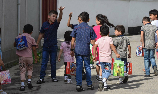 В Таджикистане призвали взрослых воздерживаться от праздничных гуляний, а детей - от идгардака