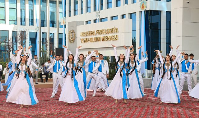 В Ашхабаде открыты два новых медцентра в честь Дня работников здравоохранения