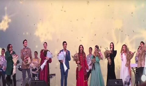 https://vestiabad.ru/news/2302/v-ashhabade-proshel-galakoncert-turkmenskih-i-zarubezhnyh-ispolnitelei