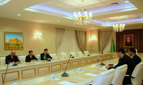 https://vestiabad.ru/news/4038/v-turkmendemirellary-prinyali-posla-tadzhikistana-v-turkmenistane