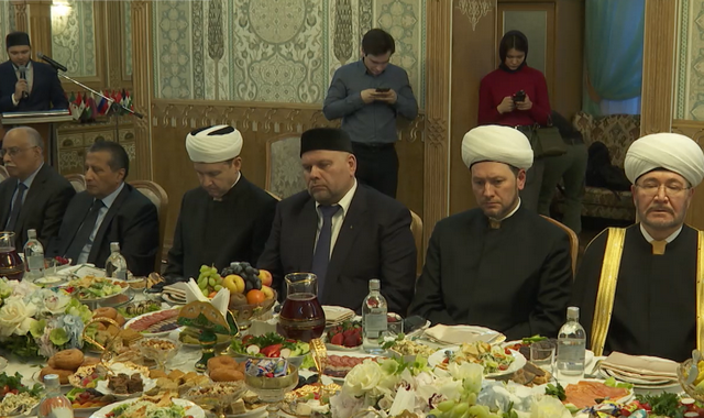 Дипломаты из 40 стран исламского мира собрались на Ифтар в Москве