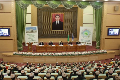 https://vestiabad.ru/news/1881/v-turkmenskom-vuze-proshla-regionalnaya-klimaticheskaya-konferenciya