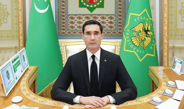 Президент Туркменистана поздравил Олега Кононенко по случаю Дня космонавтики