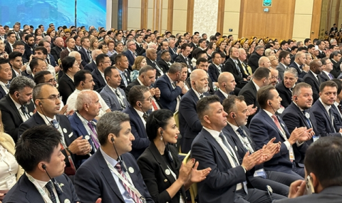 https://vestiabad.ru/news/7081/ashhabadskii-forum-podcherknul-rost-mezhdunarodnogo-vliyaniya-turkmenistana