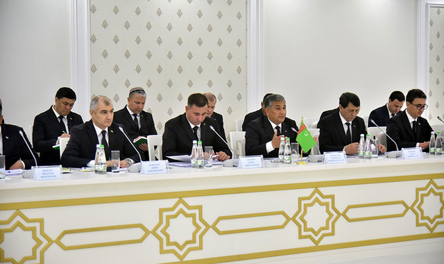 Туркменистан и Узбекистан рассмотрели партнерство в сфере водного хозяйства