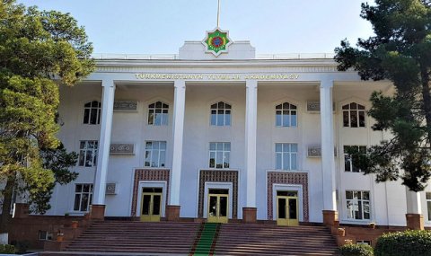 https://vestiabad.ru/news/4296/v-turkmenistane-postroyat-laboratorii-dlya-selskohozyaistvennyh-nii