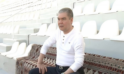 https://vestiabad.ru/news/4675/gurbanguly-berdymuhamedov-posetil-trenirovku-futbolnogo-kluba-arkadag