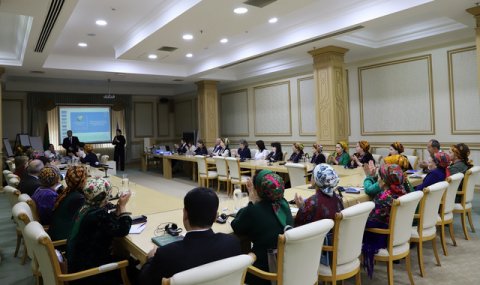 https://vestiabad.ru/news/4753/proon-v-turkmenistane-provel-seminar-v-oblasti-izmeneniya-klimata