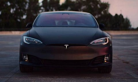 https://vestiabad.ru/news/5152/pochti-vse-vladelcy-tesla-otkazalis-ot-ispolzovaniya-avtopilota