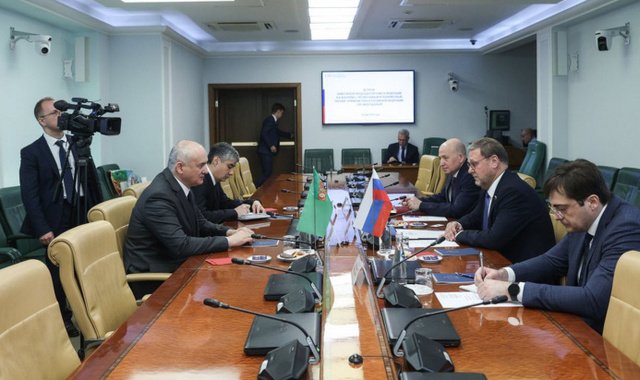 Посол Туркменистана в Москве встретился с зампредом Совета Федерации РФ