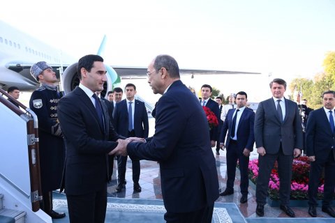 https://vestiabad.ru/news/1631/prezident-turkmenistana-pribyl-v-tashkent-dlya-uchastiya-v-sammite-oes