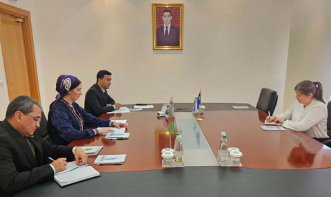 https://vestiabad.ru/news/5869/zamglavy-mid-turkmenistana-provela-peregovory-s-novym-poslom-nikaragua