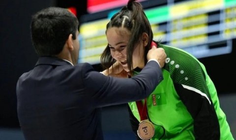 https://vestiabad.ru/news/3051/turkmenskaya-tyazheloatletka-stala-bronzovym-prizerom-chempionata-azii-v-tashkente