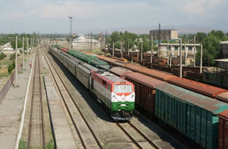 Таджикистан запустит пилотный поезд, который пройдет через Туркменистан