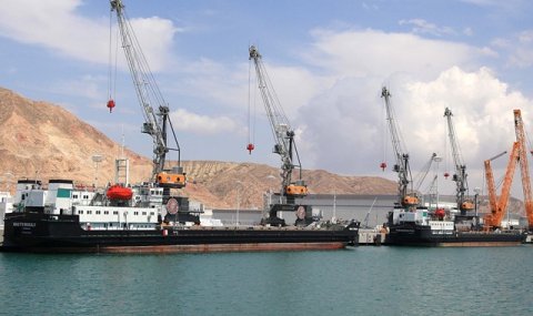 https://vestiabad.ru/news/2670/turkmenbashinskii-morskoi-port-prinyal-pervye-suhogruzy-v-2024-godu