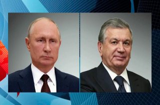 Путин позвонил Мирзиёеву и обсудил предстоящий визит в республику