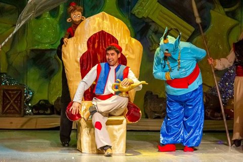 https://vestiabad.ru/news/2139/turkmenskii-gosudarstvennyi-kukolnyi-teatr-predstavil-spektakl-aladdin