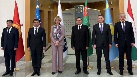 https://vestiabad.ru/news/1539/turkmenistan-gotov-prinyat-zasedanie-ministrov-po-ohrane-okruzhayushchei-sredy-stran-ca-v-2024-godu