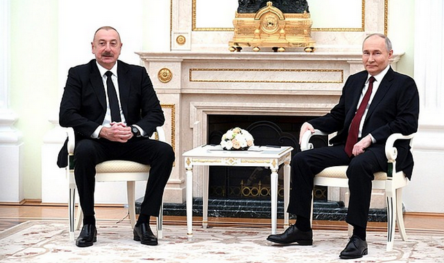 Владимир Путин и Ильхам Алиев провели встречу в Кремле