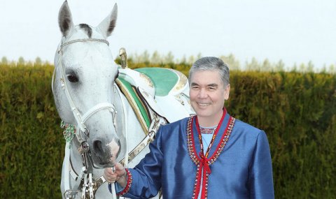 https://vestiabad.ru/news/4571/chudo-turkmenskoi-zemli--ahaltekinskie-koni