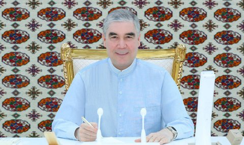 https://vestiabad.ru/news/7226/geroiarkadag-obsudil-strategiyu-razvitiya-umnogo-goroda-turkmenistana