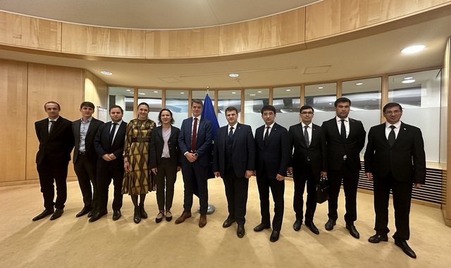 Делегация Туркменистана провела ряд встреч в Брюсселе