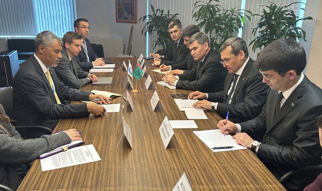 Делегация Туркменистана в Бельгии провела встречу с генсеком ВТО