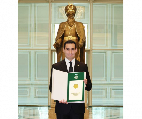 https://vestiabad.ru/news/1382/prezident-turkmenistana-serdar-berdymuhamedov-udostoen-medali-arkadag