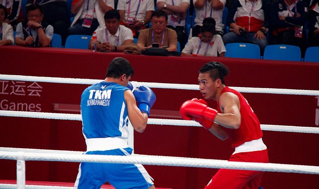 Туркменские боксеры отправятся в Бангкок за олимпийскими путёвками