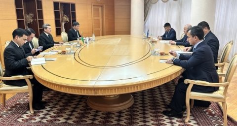 https://vestiabad.ru/news/2100/v-ashhabade-proshla-vstrecha-glavy-mid-turkmenistana-s-delegaciei-uzbekistana