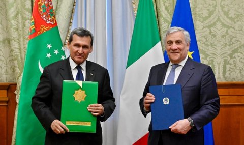 https://vestiabad.ru/news/3787/turkmenistan-i-italiya-obsudili-perspektivy-razvitiya-dvustoronnego-sotrudnichestva