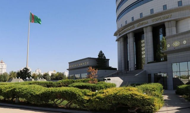 На ГТСБ Туркменистана зарегистрировано 11 833 контракта