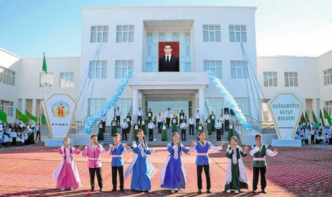 https://vestiabad.ru/news/6860/v-turkmenistane-proshli-torzhestvennye-ceremonii-otkrytiya-obrazovatelnyh-uchrezhdenii