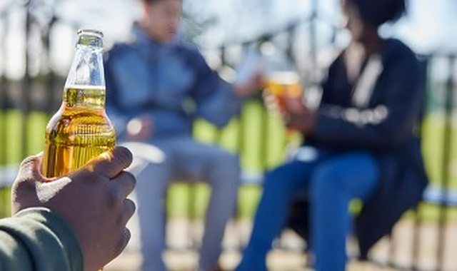 ВОЗ: британские подростки - самые пьющие в Европе