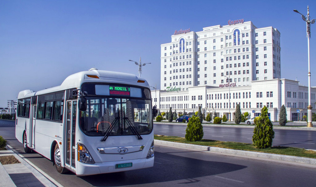 В Туркменистане усилят транспортное сообщение в новогодние праздники