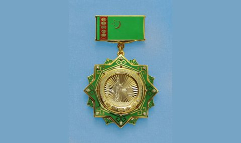 https://vestiabad.ru/news/7523/prezident-turkmenistana-nagradil-redzhepa-taiipa-erdogana-yubileinoi-medalyu