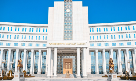 https://vestiabad.ru/news/2828/v-ashhabade-rekonstruiruyut-skver-15-let-nezavisimosti-turkmenistana