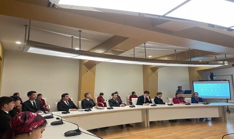 https://vestiabad.ru/news/2228/v-innovacionnom-centre-turkmenistana-sostoyalsya-seminar-o-meste-himii-v-ekonomike