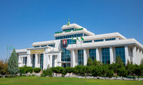 https://vestiabad.ru/news/4439/vuzy-turkmenistana-uluchshat-podgotovku-specialistov-v-energeticheskoi-oblasti