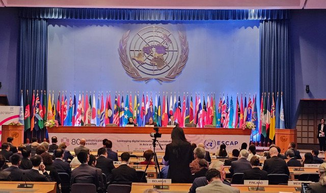 Делегация Туркменистана принимает участие в 80-й сессии ЭСКАТО