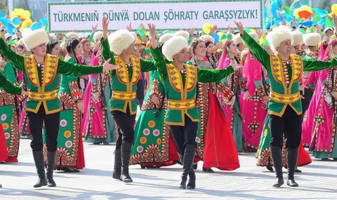 https://vestiabad.ru/news/6951/turkmenistan-torzhestvenno-otmetit-33yu-godovshchinu-nezavisimosti