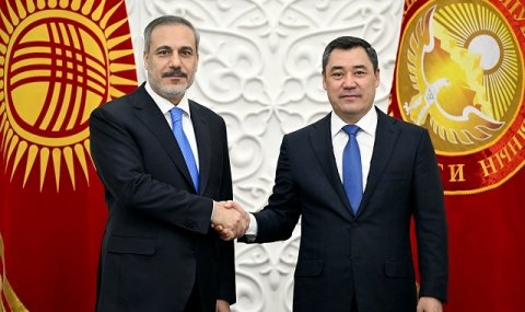 https://vestiabad.ru/news/2549/prezident-turcii-redzhep-taiip-erdogan-sovershit-vizit-v-bishkek