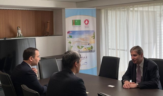 Посол Туркменистана в Японии встретился с коллегой из России