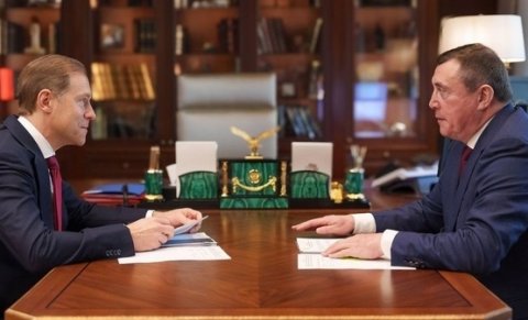 https://vestiabad.ru/news/2555/denis-manturov-obsudil-s-gubernatorom-sahalinskoi-oblasti-razvitie-promyshlennogo-proizvodstva-v-regione