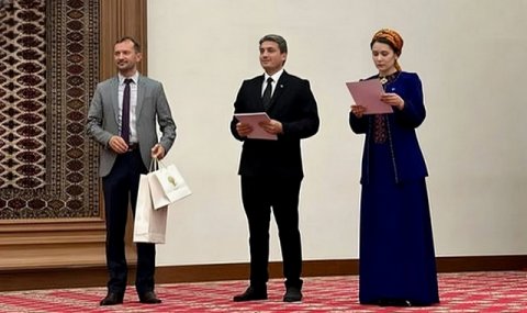 https://vestiabad.ru/news/4690/v-turkmenistane-nagradili-laureatov-olimpiady-po-russkomu-yazyku