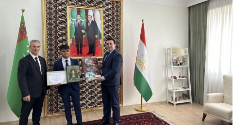 https://vestiabad.ru/news/5867/v-posolstve-turkmenistana-v-dushanbe-nagradili-pobeditelei-konkursa-esse