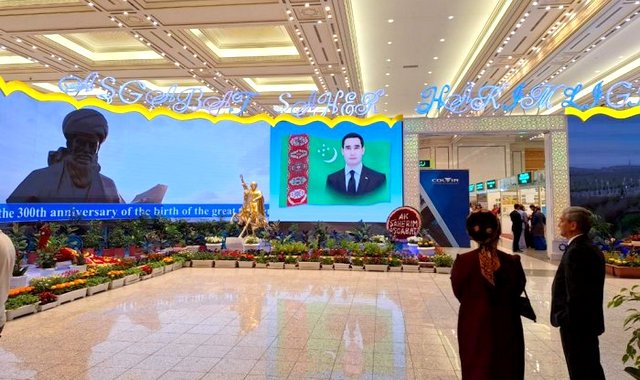 В ТПП Туркменистана открылась международная выставка «Белый город Ашхабад»