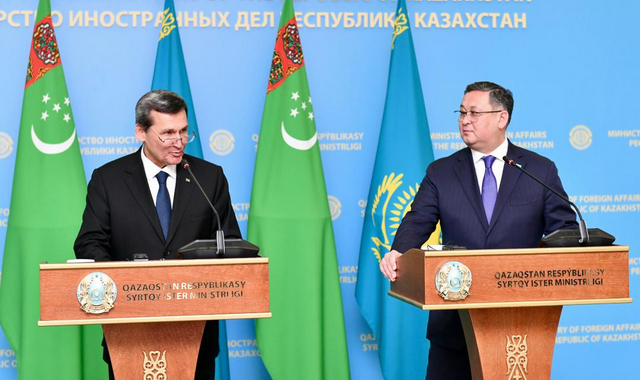 Главы МИД Туркменистана и Казахстана провели политические консультации